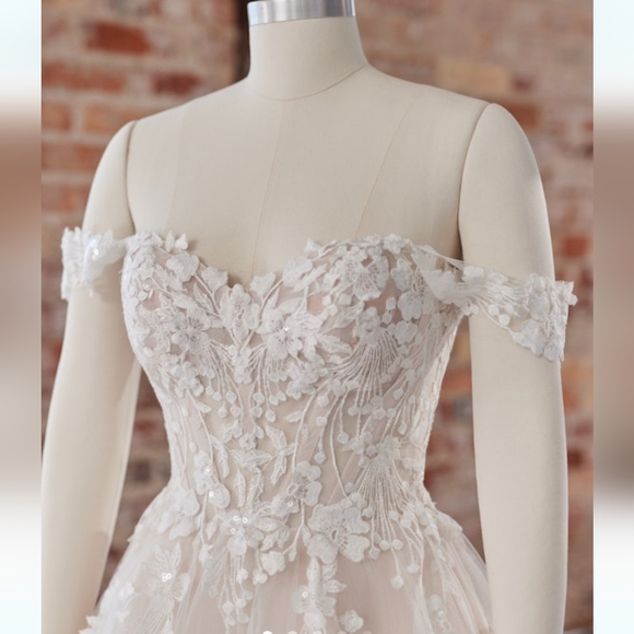 Harlem by Maggie Sottero Wedding Dress - Picture 2 of 16